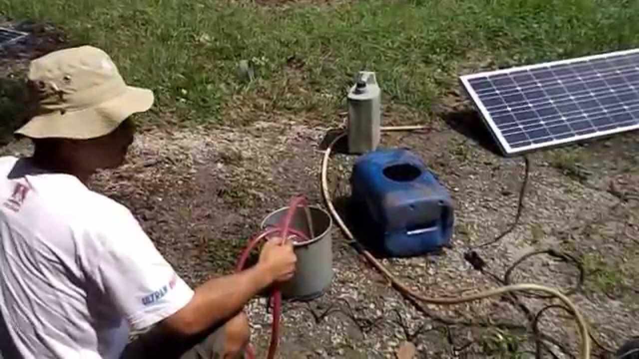 Airi Sawah dengan Pompa Tenaga Solar Cell | Sumut Pos