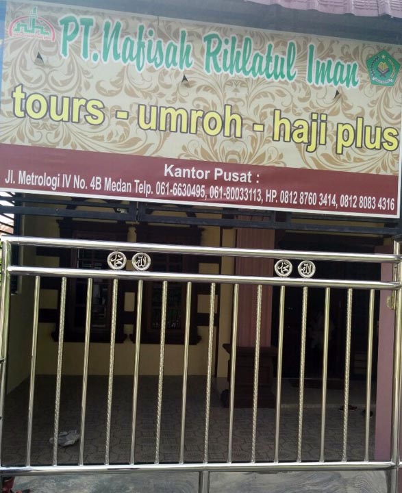 Kantor travel PT Nafisah Rihlatul Iman.