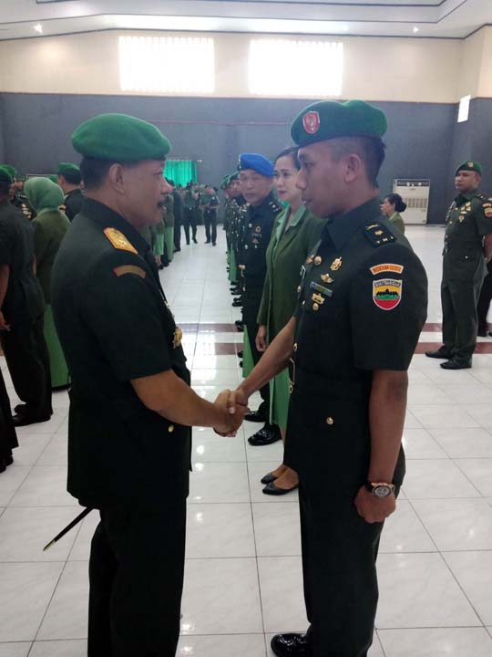 Pasi Intel Naik Pangkat