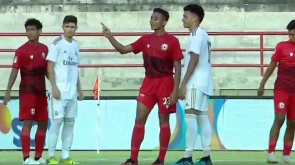 TANDING: Indonesia All Stars U-20 bertanding melawan Real Madrid U-20 di Stadion Kapten I Wayan Dipta, Gianyar, Bali, Selasa (3/12)