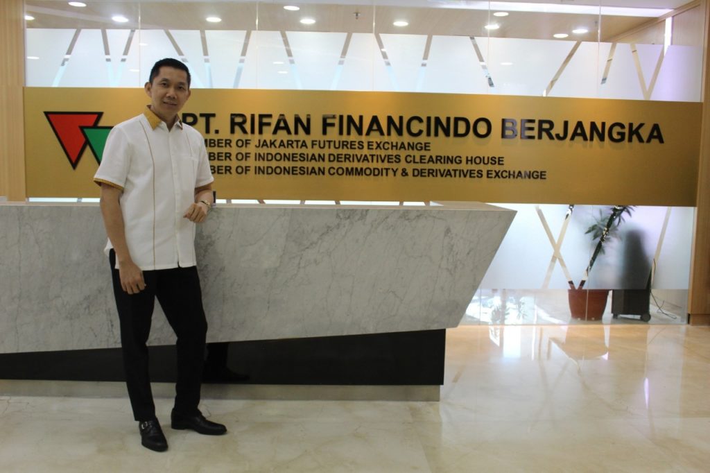 Ket Foto : CEO RFB, Teddy Prasetya