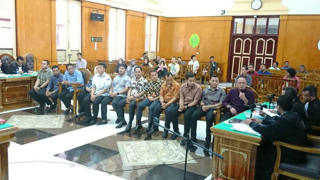 SAKSI: Sebanyak 12 saksi dihadirkan dalam persidangan kasus suap Kadis PU Medan, Isa Ansyari di Pengadilan Tipikor Medan, Kamis (16/1).
agusman/sumut pos