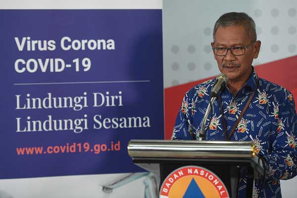 TEMU PERS: Juru Bicara Pemerintah untuk Penanganan Virus Corona Achmad Yurianto dalam konferensi pers.