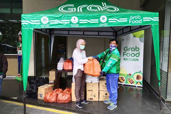 Kegiatan Grab Memerangi Corona di Kota Medan