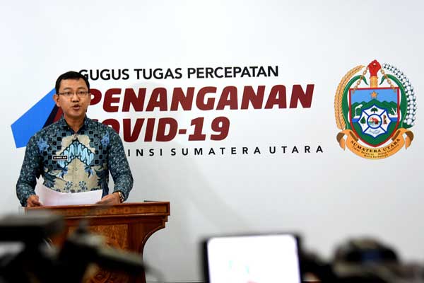 keterangan: Jubir Gugus Tugas Percepatan Penanganan Covid-19 Provinsi Sumut, Mayor Kes dr Whiko Irwan, memberi keterangan pers melalui video streaming, Senin (30/3) sore.