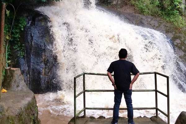 OBJEK WISATA: Air Terjun Lae Pendaroh, satu di antara objek wisata di Kabupaten Dairi.