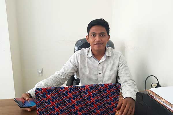 BERI KETERANGAN: Ketua APHSU Muhammad Habibi, berikan keterangan terkait ijazah palsu, Rabu (15/4).