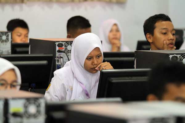 DARING: PPDB tingkat SMP Kota Medan berlangsung secara online atau daring.