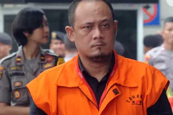 Mantan Kasubbag Protokoler Pemko Medan, Samsul Fitri, dieksekusi ke Rutan Tanjunggusta.