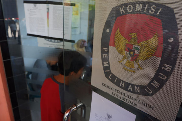 KPU: Suasana di kantor KPU Medan, beberapa waktu lalu. Pada 9 Juli mendatang, Pemko Medan segera mencairkan sisa anggaran Pilkada 2020.