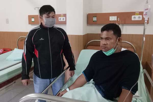 AMANKAN: Pelaku mendapatkan perawatan di RS Bhayangkara Tebingtinggi dan kemudian dijebloskan ketahanan Mapolres Tebingtinggi.