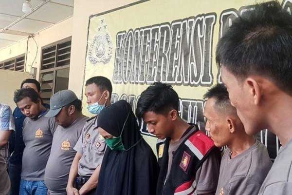 TERSANGKA: Para tersangka yang ditangkap Polsek Medan Sunggal.