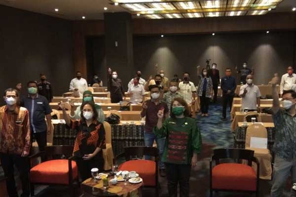 Suasana Sosialisasi Panduan Pelaksanaan Kebersihan, Kesehatan, Keselamatan dan Kelestarian Lingkungan pada Kegiatan Wisata Pertemuan, Insentif, Konvensi dan Pameran (MICE) di Hotel Grand Mercure Medan, Kamis (24/9).