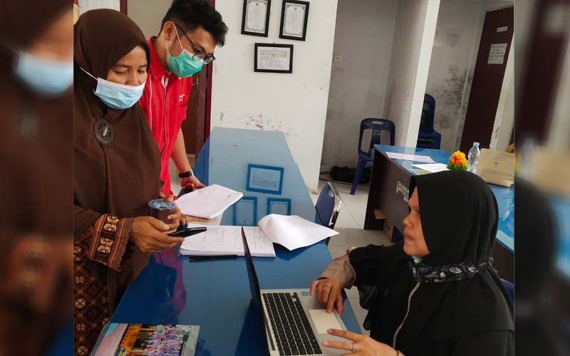 SMKN 8 Lhokseumawe menjalankan PJJ menggunakan kuota internet belajar yang diperoleh dari Program MBJJ kerja sama Telkomsel dan pemerintah.