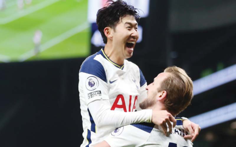 TAJAM: Son Heung-min dan Harry Kane menjadi duet tajam yang dimiliki Spurs saat ini.