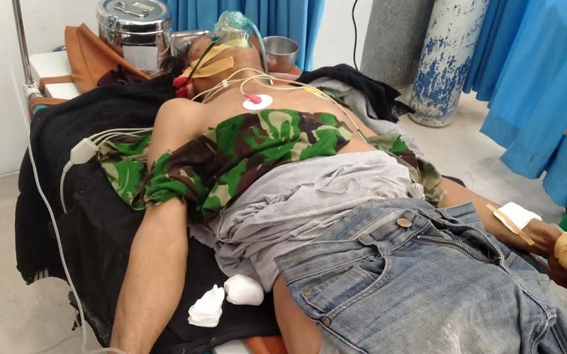 SEKARAT: Ahmad Nadafi Siregar sekarat dan dirawat di Rumah Sakit Umum PHC Belawan, Senin (4/1). facril/sumut pos.