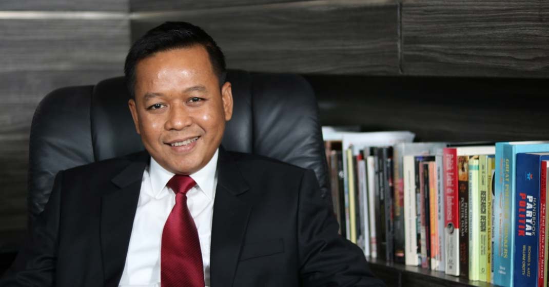 Rektor terpilih Universitas Sumatera Utara, DR. Muryanto Amin, yang dituduh melakukan self plagiarisme.