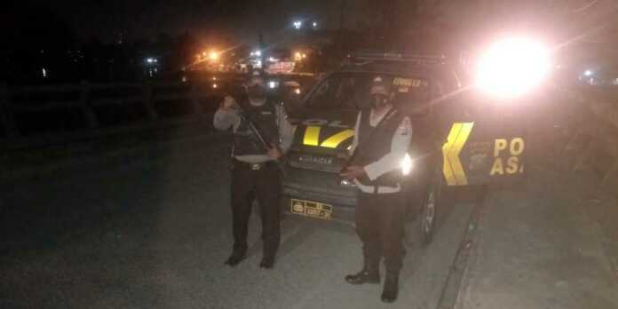 Personel-Polsek-Sei-Kepayang-Asahan-Patroli-Blue-Light