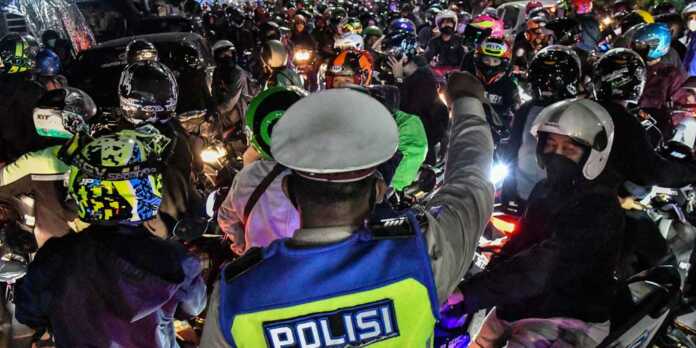 Mudik-Naik-Motor