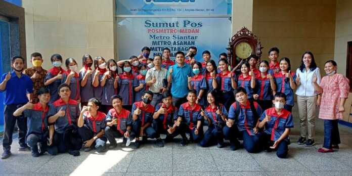 SMK-Grafika-Guna-Media
