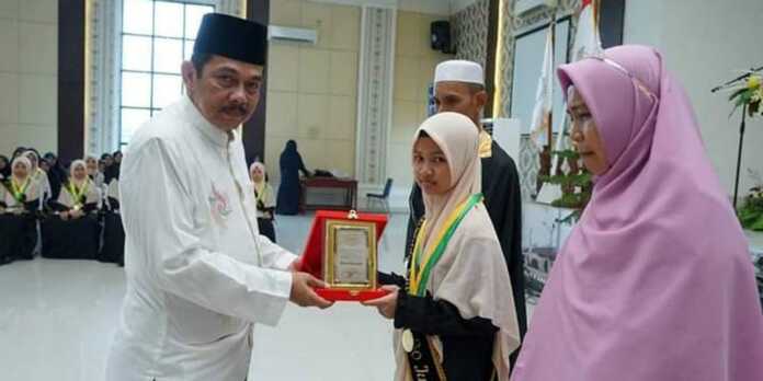 Pondok-Hafizhul-Ihsan-Dan-Fadhlul-Huffazh-Gelar-Wisuda