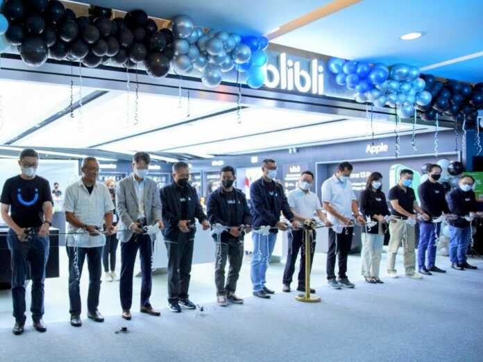 Prosesi Peresmian Blibli Store Bersama Jajaran Komisaris, Direksi serta Management Blibli dan Partner Bisnis dan Brand