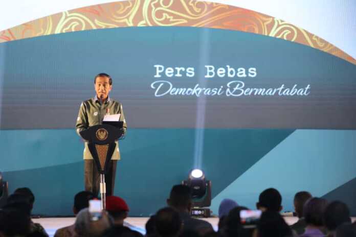 Presiden Joko Widodo di Acara Puncak HPN 2023 di Sumut