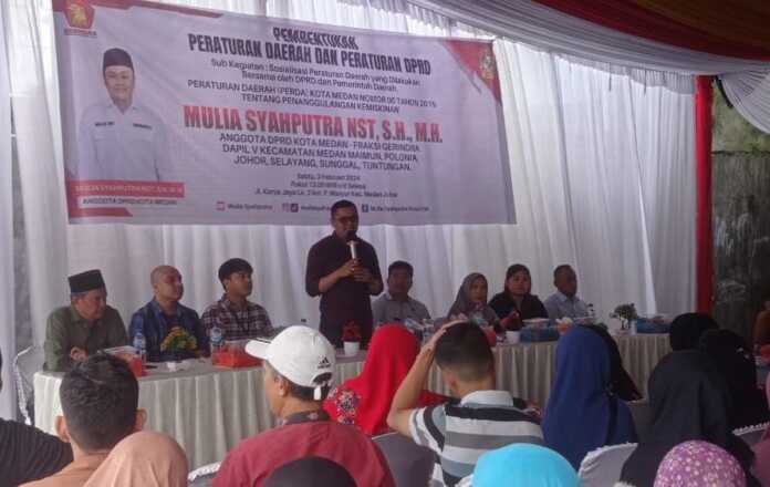 Perda Kota Medan Nomor 5 tahun 2015 tentang Penanggulangan Kemiskinan menjadi payung hukum dalam melaksanakan seluruh program bantuan sosial, baik yang berasal dari pemerintah pusat, pemerintah provinsi, maupun Pemko Medan. Baik itu Program Keluarga Harapan (PKH), Kartu Indonesia Pintar (KIP), Kartu Indonesia Sehat (KIS), Bantuan Lansia Tunggal, dan lainnya.