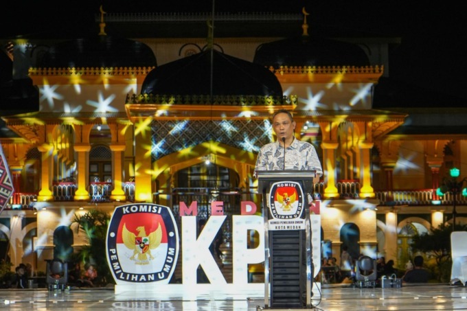 Kepala Badan Kesatuan Bangsa dan Politik (Kesbangpol) Kota Medan, Andy Mario Siregar saat Peluncuran Tahapan Pilkada Medan 2024 di Istana Maimun, Sabtu (6/7/2024) malam.