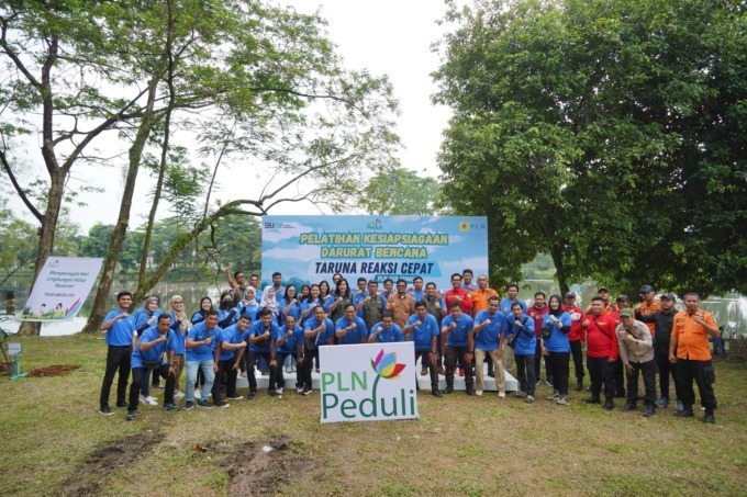 Foto bersama seluruh peserta pada acara “Kesiapsiagaan Darurat Bencana” PLN UID Sumut.