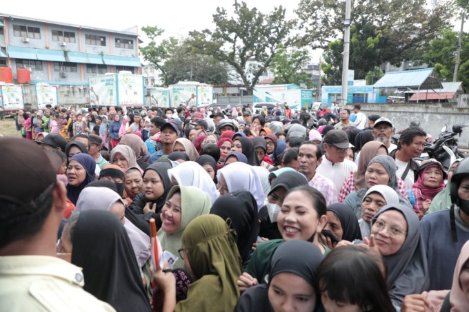 PLN UID Sumut Jual 1.000 Paket Sembako Cuma Rp50 Ribu, Warga: Terima Kasih PLN…