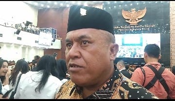 Ketua Fraksi PDIP DPRD Sumut, Mangapul Purba.