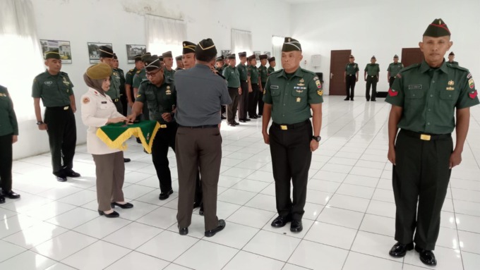 NAIK PANGKAT: Personel Babinminvetcaddam l/BB saat mendapat kenaikkan pangkat Periode 1 April 2025. Sumut Pos/Dokumen Pribadi