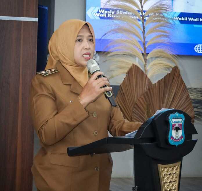 SAMBUTAN: Wakil Wali Kota Herlina sampaikan sambutan. FOTO: ISTIMEWA/SUMUT POS