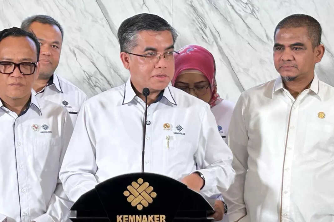 SUBSIDI: Menteri Ketenagakerjaan Yassierli menegaskan bantuan subsidi upah (BSU) tanpa potongan.(JAWAPOS.COM)