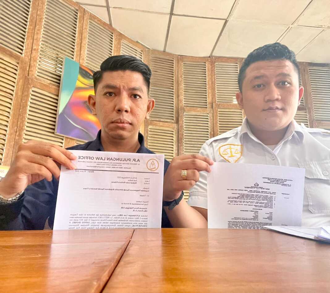 BERSAMA: Santo Daniel P Simanjuntak bersama Kuasa Hukumnya, Alansyah Putra Pulungan SH. Sumut Pos/Dokumen Pribadi