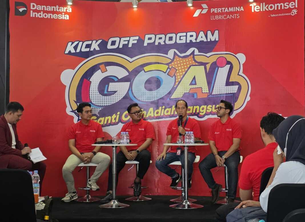 Telkomsel bersama Pertamina Lubricants luncurkan program kolaboratif bertajuk GOAL (Ganti Oli Hadiah Langsung). Program ini memberikan hadiah langsung berupa voucher data Telkomsel 2GB kepada setiap pelanggan yang melakukan penggantian oli Pertamina Fastron untuk mobil atau Pertamina Enduro untuk motor di lebih dari 500 bengkel rekanan Pertamina Lubricants yang tersebar di 7 Kota/ Kabupaten di Area Sumatera.
