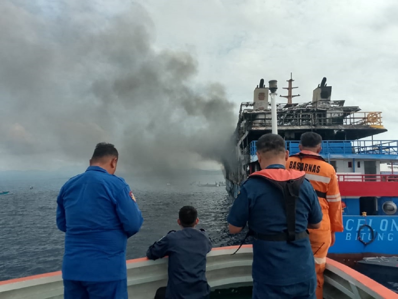 Kapal Barcelona VA Terbakar di Laut, 4 Orang Tewas, Diduga Api dari Kamar Penumpang