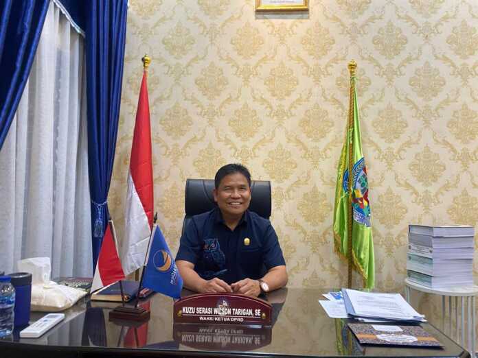 Tenaga Honorer Sekretariatan DPRD Belum Gajian selama Enam Bulan ist Wakil Ketua DPRD Deliserdang Kuzu Serasi Wilson Tarigan