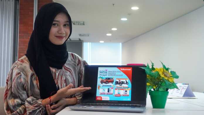 Telkomsel kembali menghadirkan program spesial Undi Undi Hepi edisi Juli 2025, sebagai bentuk apresiasi kepada seluruh pelanggan setianya. Program ini memberikan kesempatan kepada pelanggan untuk menukarkan Telkomsel Poin yang dimiliki dengan kupon undian, guna memenangkan berbagai hadiah menarik baik periode bulanan maupun 2 mingguan seperti Grand Prize 1 Suzuki New XL 7 Zeta AT, 6 Honda BeAT CBS, 6 Honda Genio CBS, 2 unit IPhone 15, 2 unit Samsung S25, 42 unit Redmi Note 14, dan 42 unit Samsung Galaxy A06.