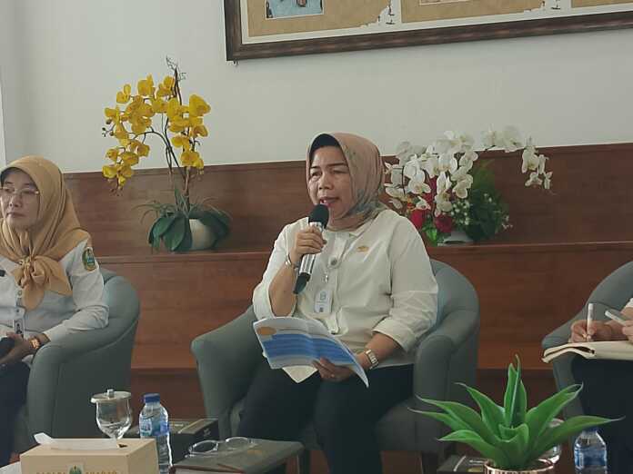 Foto : Kepala Disnaker Sumut, Yuliani Siregar,