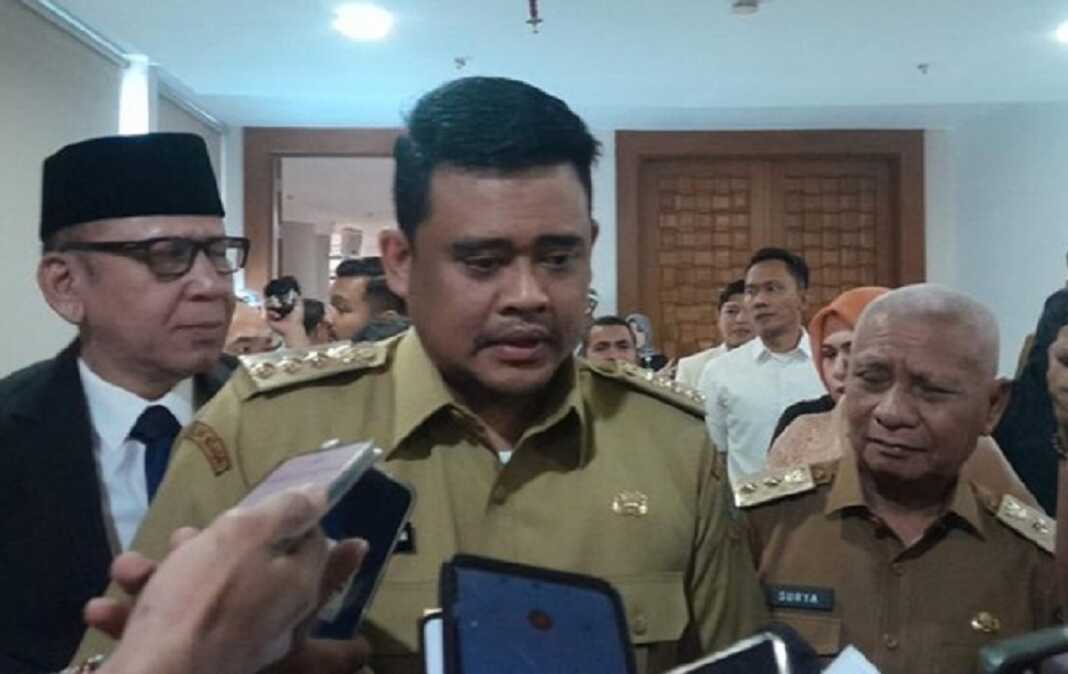 KETERANGAN: Gubernur Sumatera Utara, Bobby Nasution memberikan keterangan kepada wartawan, beberapa waktu lalu.