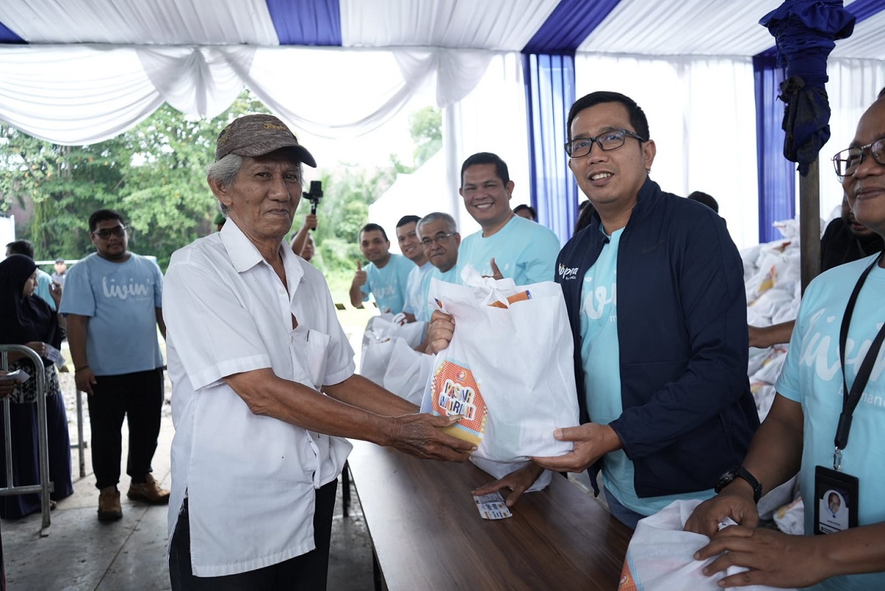 Wujud Sinergi Majukan Negeri untuk Masyarakat di Perayaan HUT ke-27, Bank Mandiri Gelar Pasar Murah