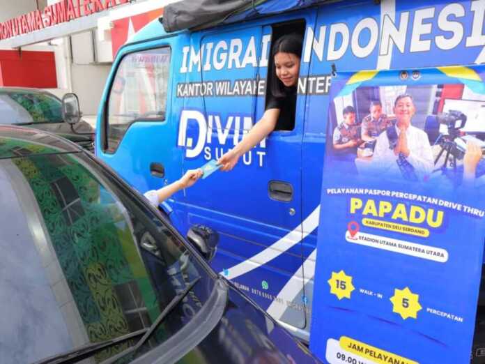 Kantor Imigrasi Belawan OPERASIKAN: Kantor Imigrasi Kelas II TPI Belawan resmi mengoperasikan tiga inovasi pelayanan publik. Salah satunya pelayanan Paspor Drive Thru Kabupaten Deliserdang.
