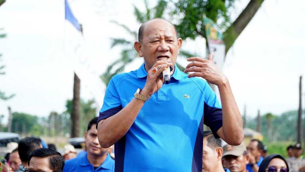 ARAHAN: Bupati Langkat Syah Afandin saat menyampaikan arahan.(Dokumen Diskominfo Langkat)