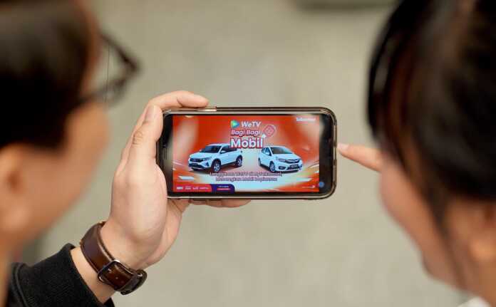 Selama 7 November - 31 Desember 2025, aktivasi paket Telkomsel apapun dengan WeTV VIP 30 hari berikan peluang bawa pulang Honda Brio Satya & WR-V.