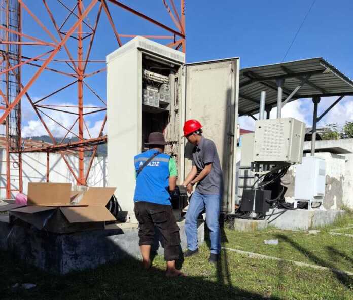 Telkomsel terus mempercepat pemulihan jaringan telekomunikasi di wilayah Takengon, Aceh Tengah, yang terdampak bencana banjir dan longsor. Khusus di wilayah Takengon, Telkomsel telah berhasil memulihkan 3 site yang beroperasi penuh dan mengcover wilayah sekitar Kecamatan Lut Tawar. Sementara 19 Site lainnya masih membutuhkan pasokan catuan daya, dimana hal tersebut masih sangat terbatas.