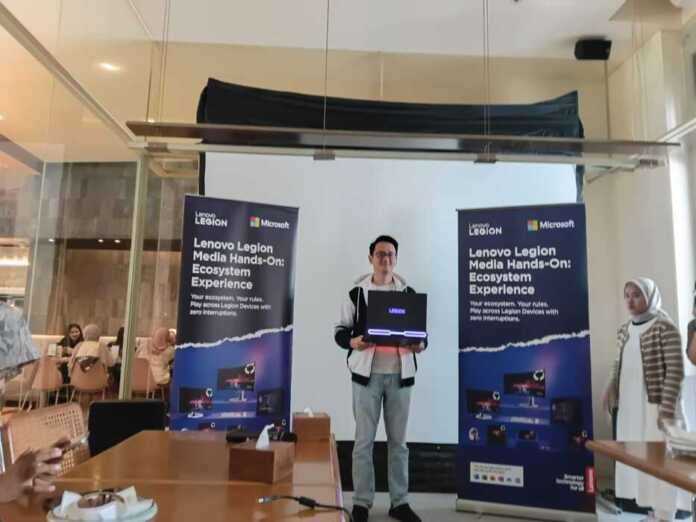 Consumer Product Manager Lenovo Indonesia Hendry Lim