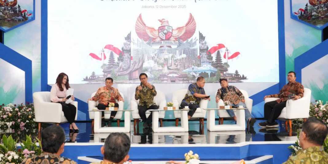 NARASUMBER: Menteri Koordinator Bidang Pembangunan Manusia dan Kebudayaan Praktino, Menteri Koordinator Bidang Pemberdayaan Muhaimin Iskandar, saat menjadi narasumber.