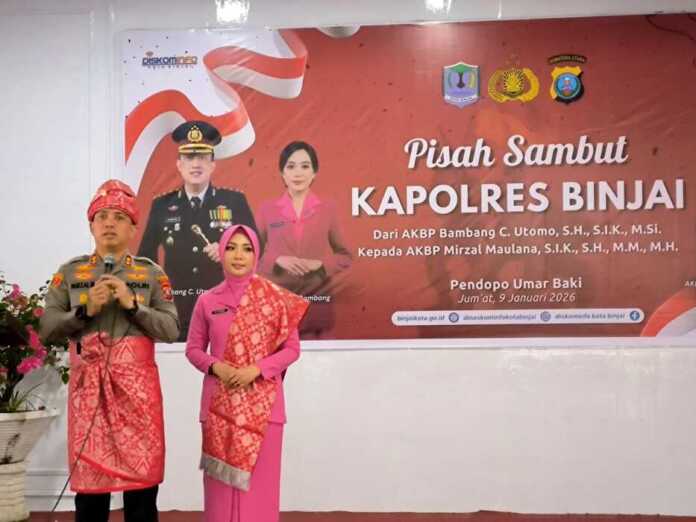 SAMBUTAN: Kapolres Binjai AKBP Mirzal Maulana saat menyampaikan kata sambutan di Pendopo Umar Baki, Jumat (9/1). (Teddy Akbari/Sumut Pos)